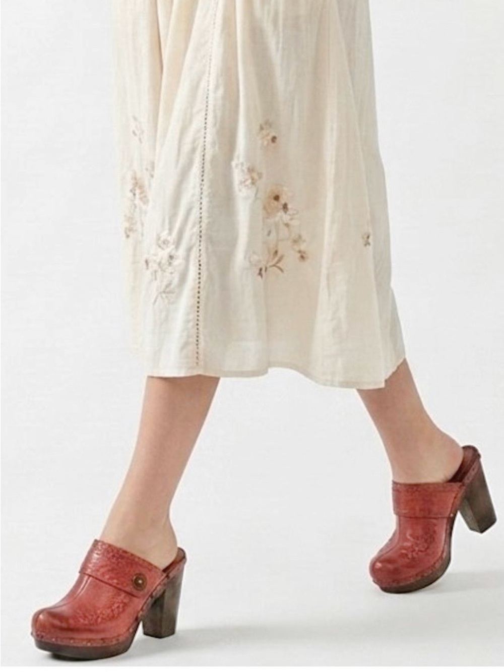 MIA Vintage 90s Tooled Leather Clog Mules 70s Boho Festival Western 8 Vacation